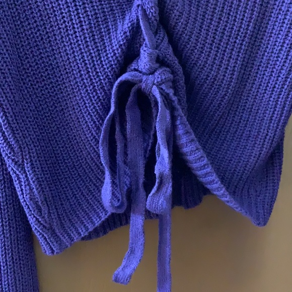 ▪️ FOREVER 21 ▪️ Purple Crop Sweater - Picture 8 of 11